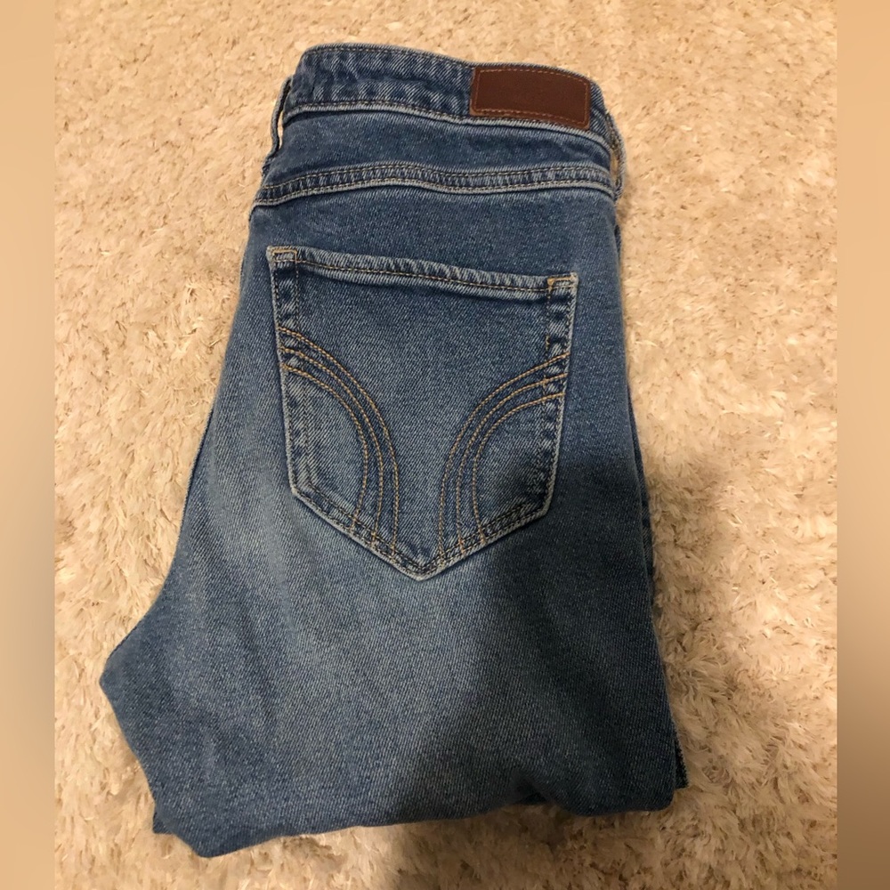 Hollister jeans